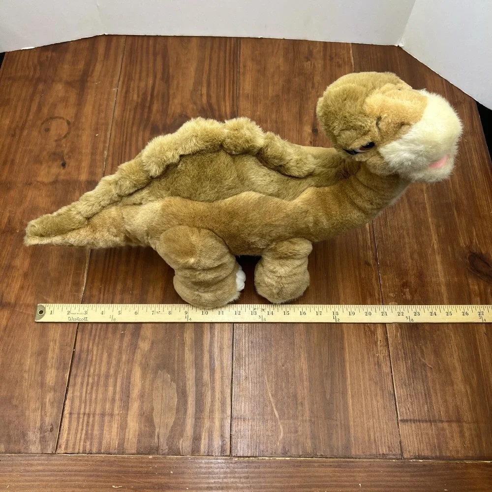 Universal Studios Littlefoot The Land Before TIme Plush 24